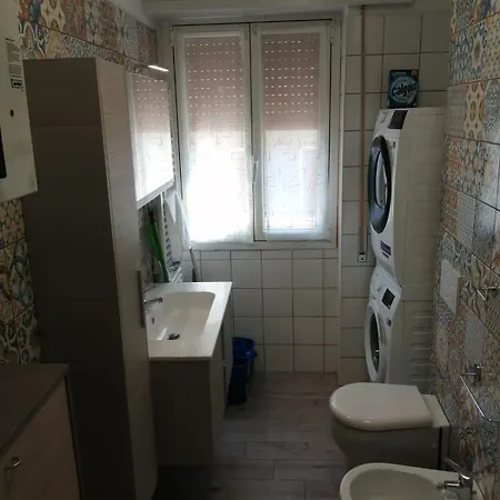 Rum i privatbostad Happynest *